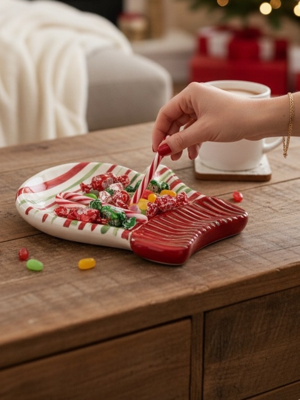 Mitten Candy Serving Tray Red/Green Striped Christmas/Holiday/Winter EUC